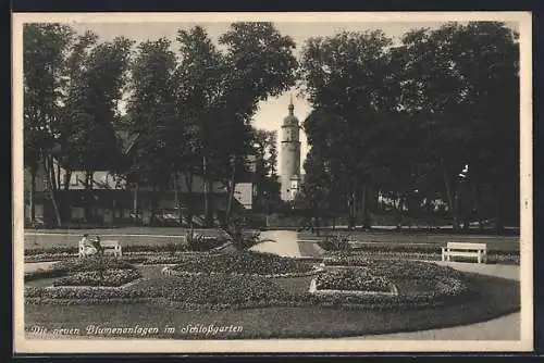 AK Arnstadt /Thüringen, Neue Blumenanlage im Schlossgarten