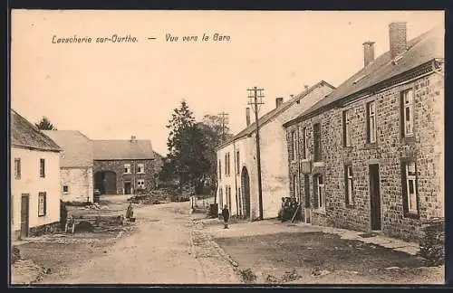 AK Lavacherie-sur-Ourthe, Vue vers la Gare