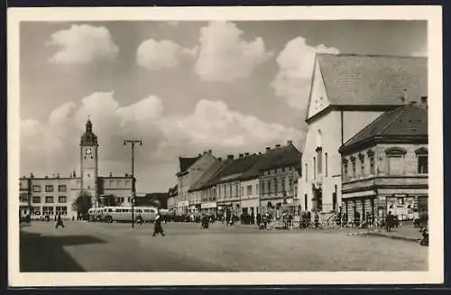 AK Kyjov, Strassenpartie mit Passanten