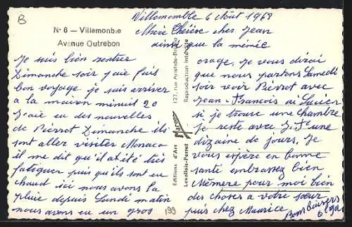 AK Villemomble, Vue de l`Avenue Outrebon avec arbres et bâtiments urbains