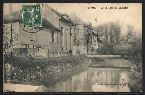 AK Stains, Le Château de Lamotte et le canal adjoint