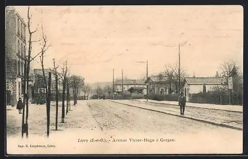 AK Livry, Avenue Victor-Hugo à Gargan