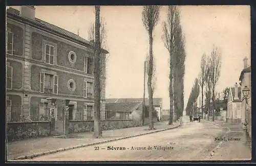 AK Sevran, Avenue de Villepinte avec bâtiments et arbres