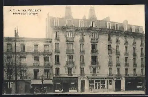 AK Saint-Denis, Place aux Gueldres et immeubles historiques