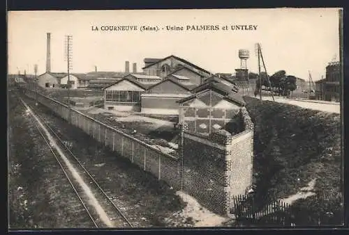 AK La Courneuve, Usine Palmers et Untley, vue des bâtiments industriels et des voies ferrées