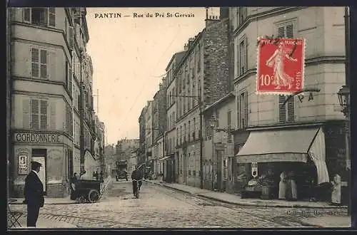 AK Pantin, Rue du Pré St-Gervais mit Passanten und Geschäften