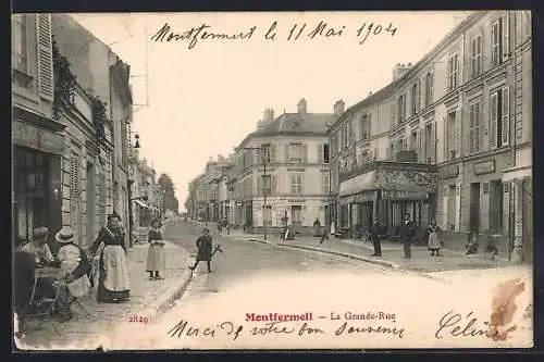 AK Montfermeil, La Grande-Rue animée avec habitants et bâtiments historiques