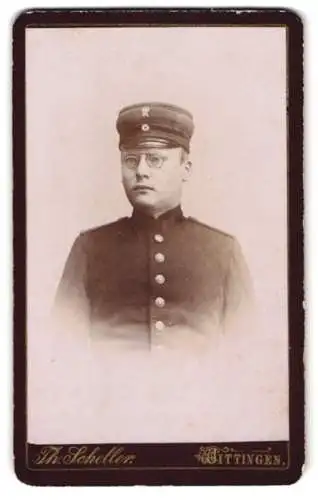 Fotografie Th. Scheller, Wittingen, Soldat in Uniform