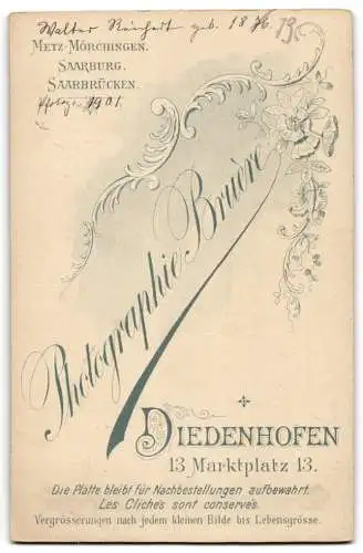 Fotografie Bruère, Diedenhofen, Uffz. Walter Reinfart in Uniform mit Orden und Gefechtspange, Ärmelabzeichen, 1901