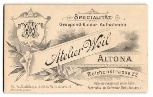 Fotografie Atelier Weil, Altona, Reichenstrasse 22, Monogramm nebst Anschrift des Ateliers