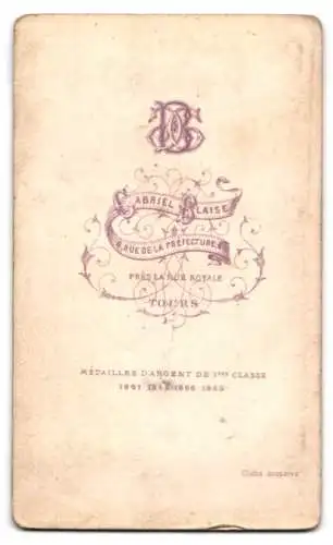 Fotografie Gabriel Blaise, Tours, Rue de la Préfecture, Porträt eines Mannes mit Bart