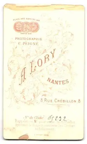 Fotografie A. Lory, Nantes, Rue Crébillon 8, Porträt einer Dame