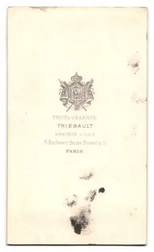 Fotografie Thiebault, Paris, Boulevard Bonne Nouvelle 31, Porträt eines Mannes mit Schnurrbart