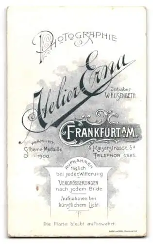 Fotografie Atelier Erna, Frankfurt a.M., Kaiserstrasse 5a, Porträt eines jungen Mannes