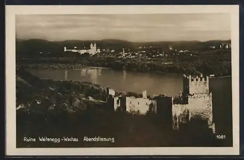 AK Weitenegg-Wachau, Ruine Weitenegg am Abend