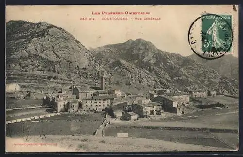 AK Coustouges, Vue générale des Pyrénées-Orientales