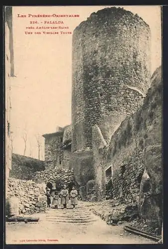 AK Palalda, Une des Vieilles Tours près d`Amélie-les-Bains