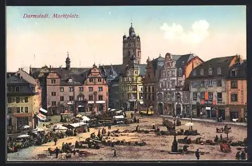 AK Darmstadt, Szene am Marktplatz, Strassenbahn