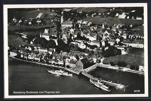 AK Meersburg /Bodensee, Ortsansicht vom Flugzeug aus