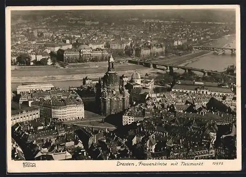 Foto-AK Walter Hahn, Dresden, NR: 12972, Dresden, Frauenkirche mit Neumarkt