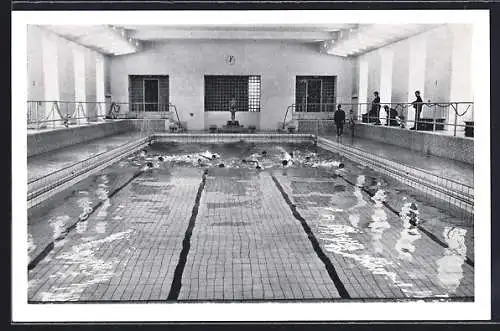 AK Wien, Theresianische Akademie, Das Hallenschwimmbad