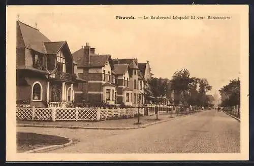 AK Péruwelz, Le Boulevard Léopold III vers Bonsecours