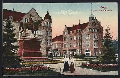 AK Erfurt, Kaiserplatz mit Denkmal und Beeten