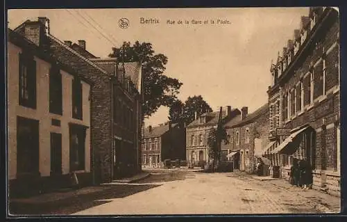 AK Bertrix, Rue de la Gare et la Poste, Strassenpartie