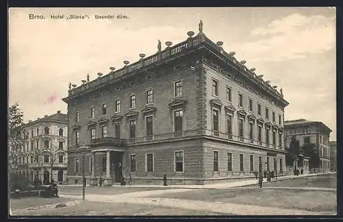 AK Brno, Hotel Slavia, Besedni dum