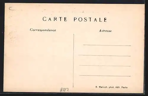 AK Aubervilliers, la Rue du Landy animée avec passants et bâtiments historiques