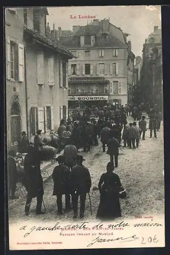 AK Mende, Paysans se rendant au marché