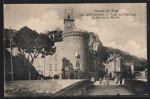 AK Meyrueis, Tour de l`Horloge et rue de la Mairie