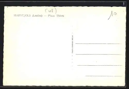 AK Marvejols, Vue de la Place Thiers et des bâtiments environnants