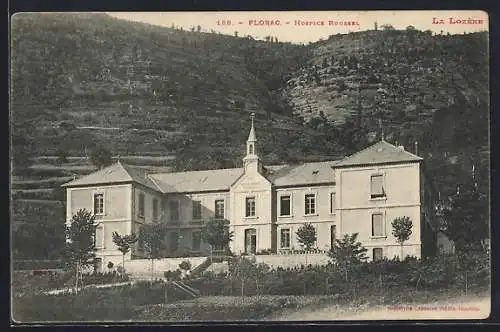 AK Florac, Hospice Roussel entouré de collines boisées