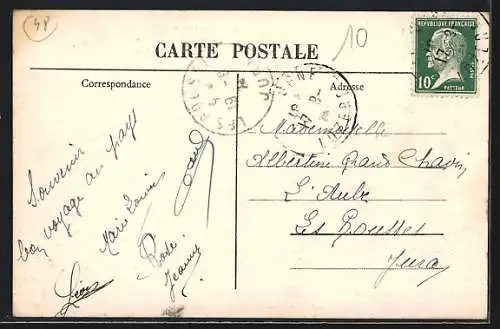 AK Langogne, La Rue de la Mairie avec librairie et papeterie