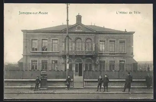 AK Jemeppe-sur-Meuse, L`Hôtel de Ville