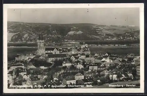 AK Klosterneuburg /N.-Oe., P. P. Augustiner-Chorherren-Stift aus der Vogelschau