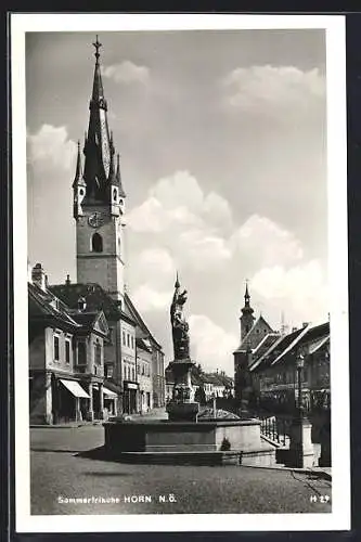 AK Horn /N. Ö., Hauptplatz mit Brunnen