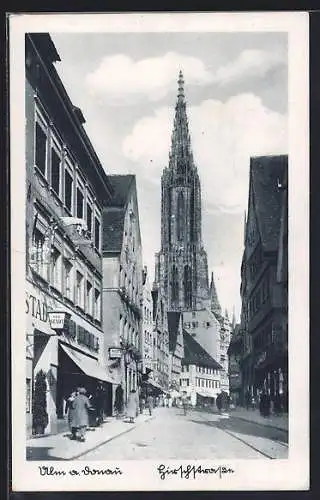 AK Ulm, Strassenpartie mit Blick auf den Ulmer Münster