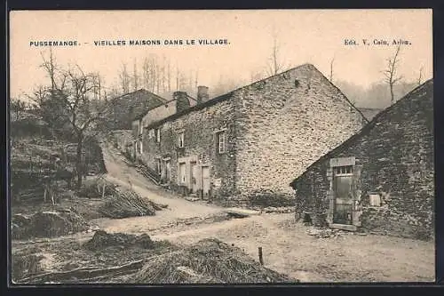 AK Pussemange, Vieilles Maisons dans le Village