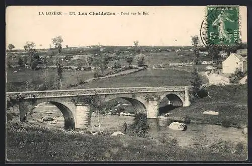 AK Les Chaldettes, Pont sur le Bès dans la campagne de Lozère