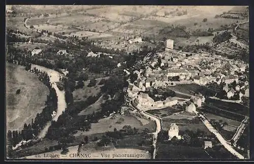 AK Chanac, Vue panoramique du village et de la rivière sinueuse