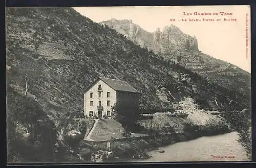 AK Tarn, Le Grand Hôtel du Rocher dans les Gorges du Tarn