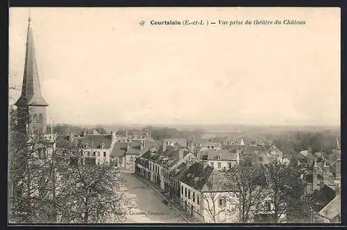 AK Courtalain, Vue prise du théâtre du Château