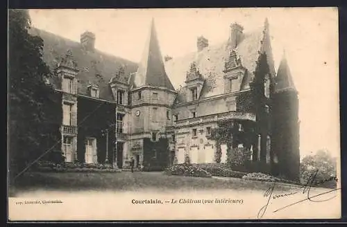 AK Courtalain, Le Château (vue intérieure)