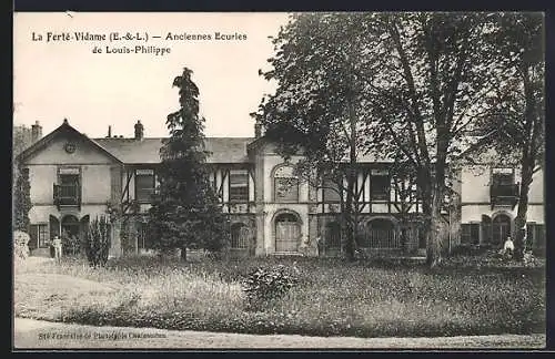 AK La Ferté-Vidame, Anciennes Écuries de Louis-Philippe