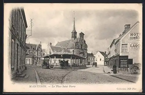 AK Maintenon, La Place Saint Pierre avec église et bâtiments autour