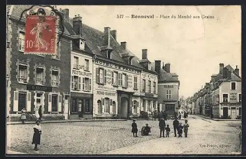 AK Bonneval, Place du Marché aux Grains avec hôtels et cafés animés