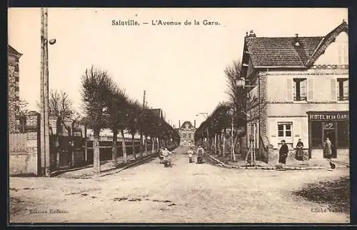 AK Sainville, L`Avenue de la Gare