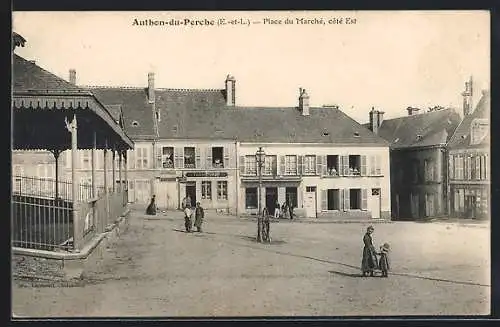 AK Authon-du-Perche, Place du Marché, côté Est